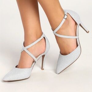 Lulus TOP Moda Tasnim Silver Strappy Pointed Toe High Heels Pumps NWOT Size 8 US